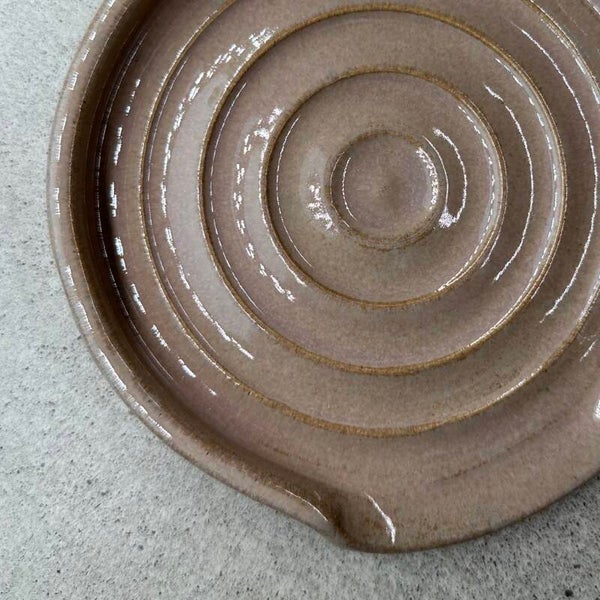 Löffelablage sand beige