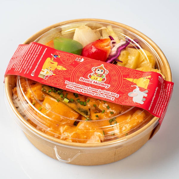 Punaunen curry kanaa ja riisia