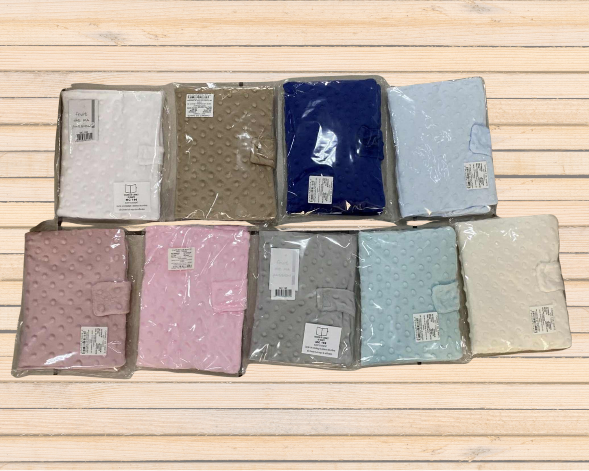 Protége carnet de santé minky