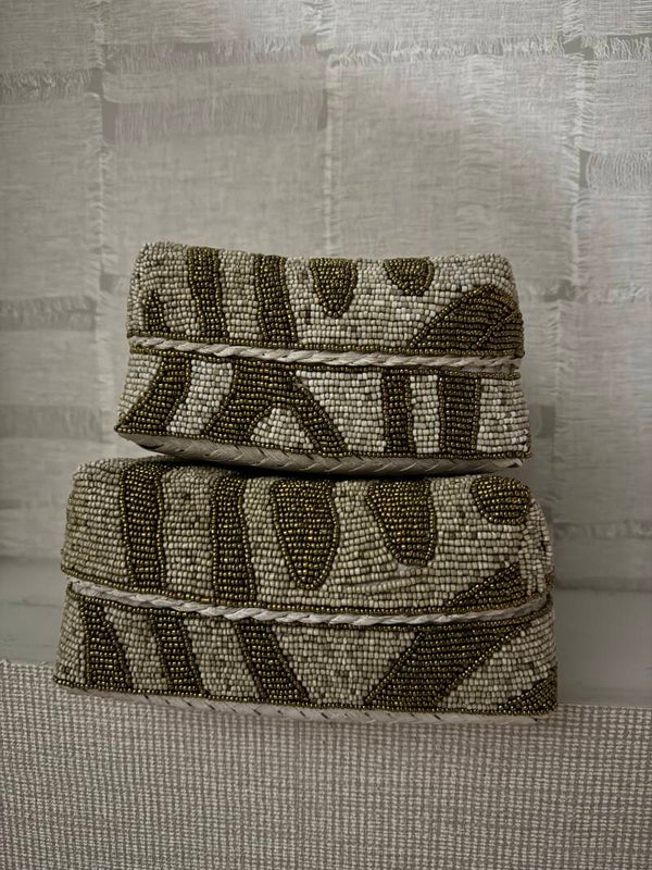 Kralen mand vierkant beige/goud | Maat M
