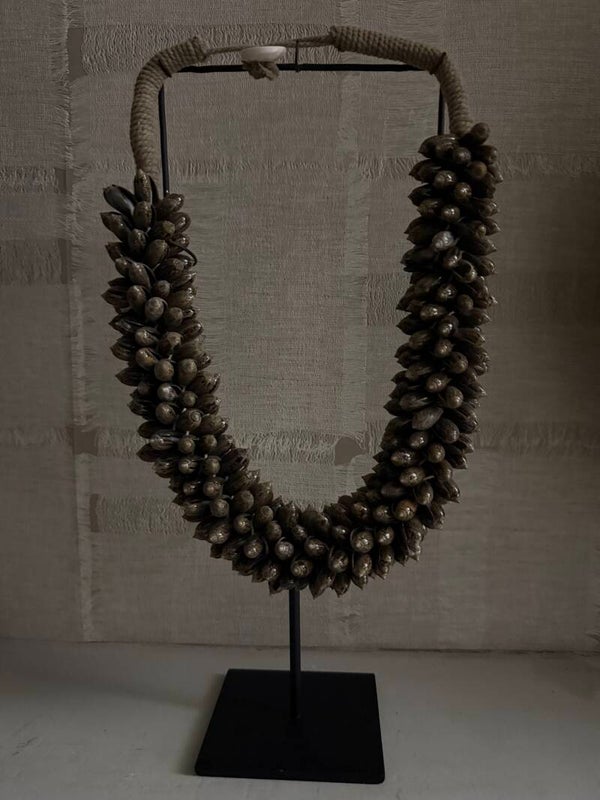Schelpenketting bruin | Maat S