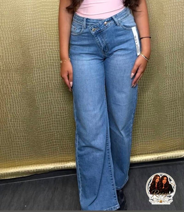 Crossed jeans