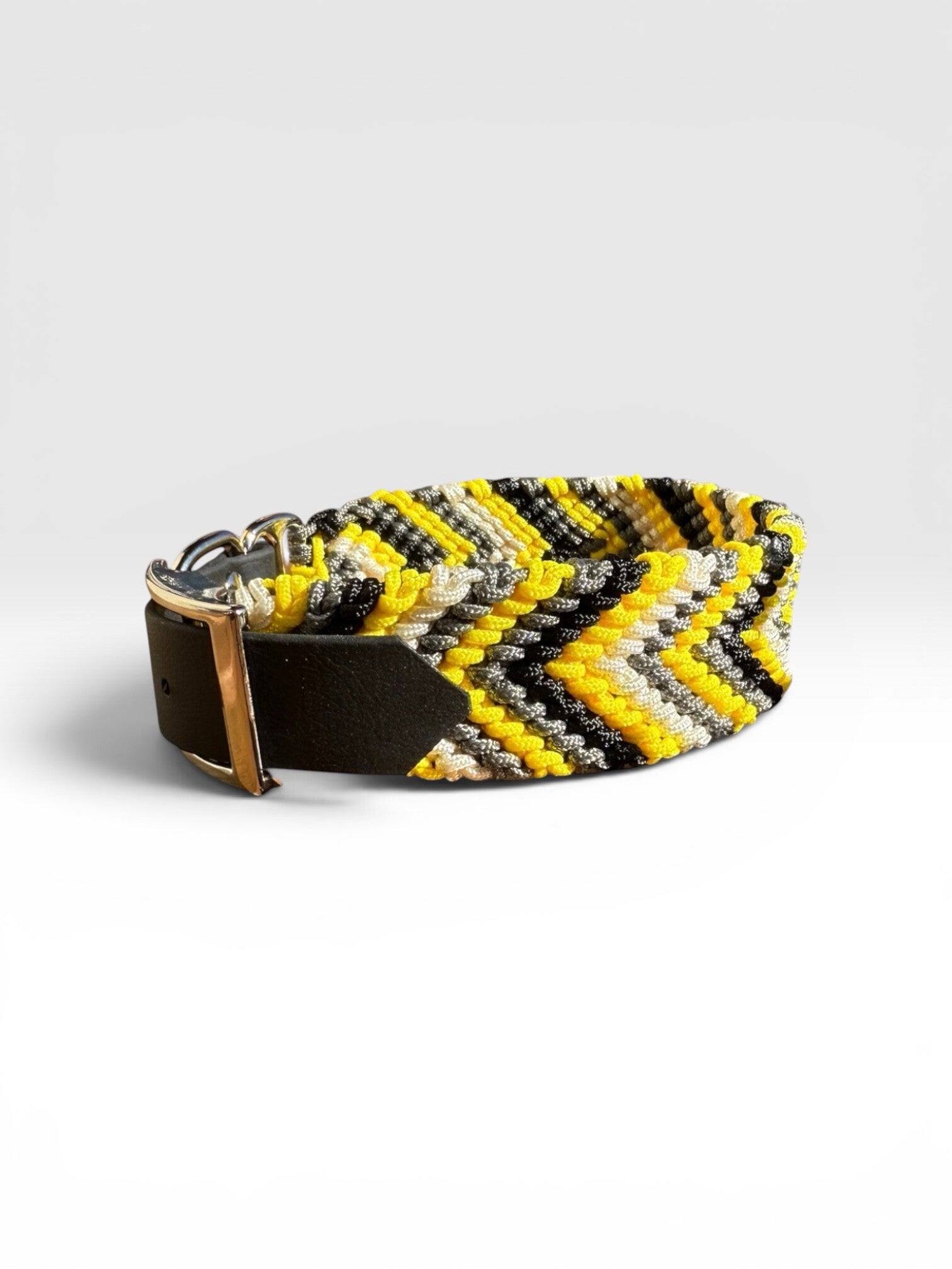 Freundschafts-Halsband aus Paracord