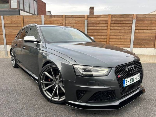 Audi RS4