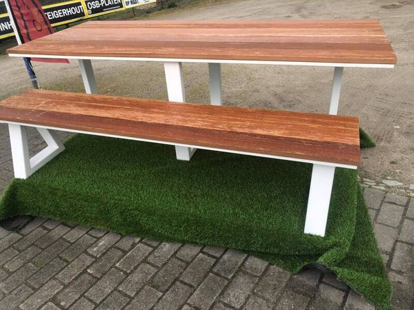 TUINTAFEL