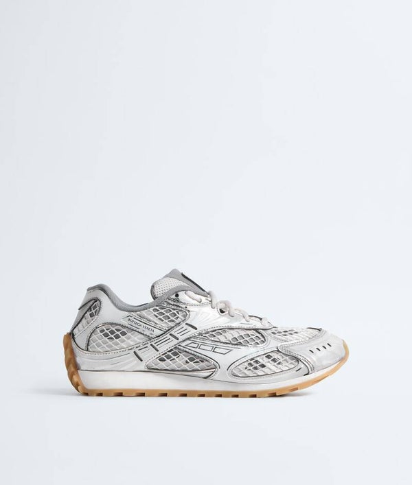 Sneaker Orbit
