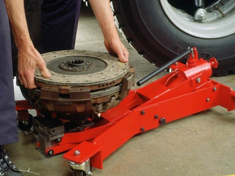 Transmission & Clutch Diag. & Repairs / Services