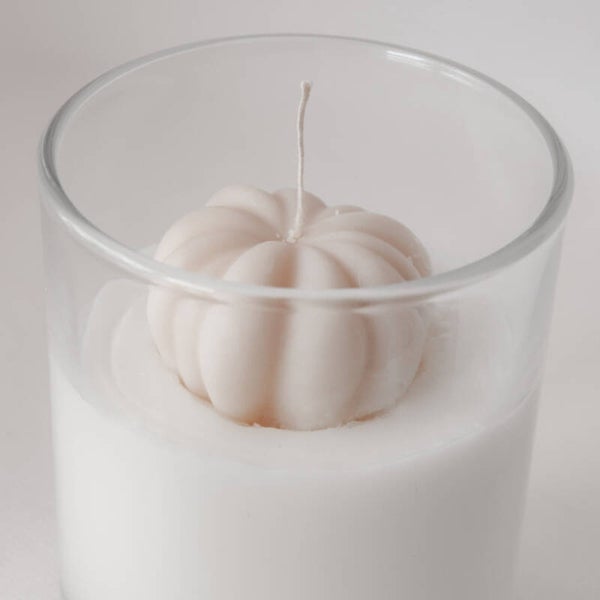 Pumpkin spice candle