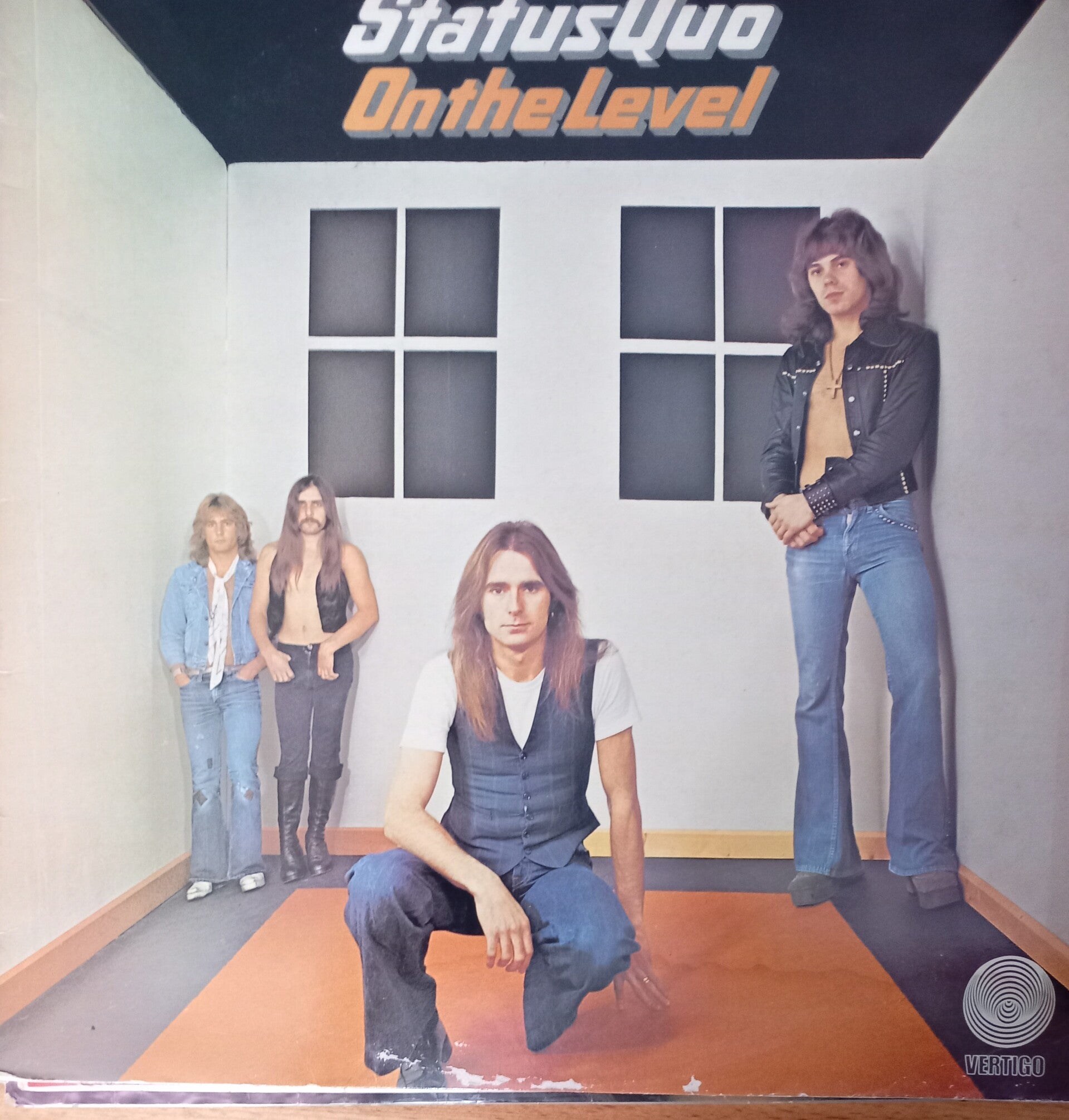 StatusQuo On The Level LP Rare NM 1975 Over 50 year old vinyl