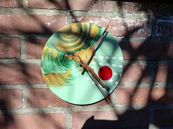Wall Clock: Land of the Rising Sun / Forest