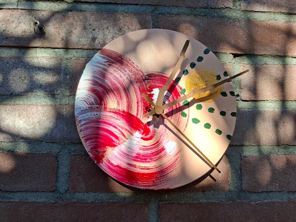 Wall Clock: Land of the Rising Sun / Sakura