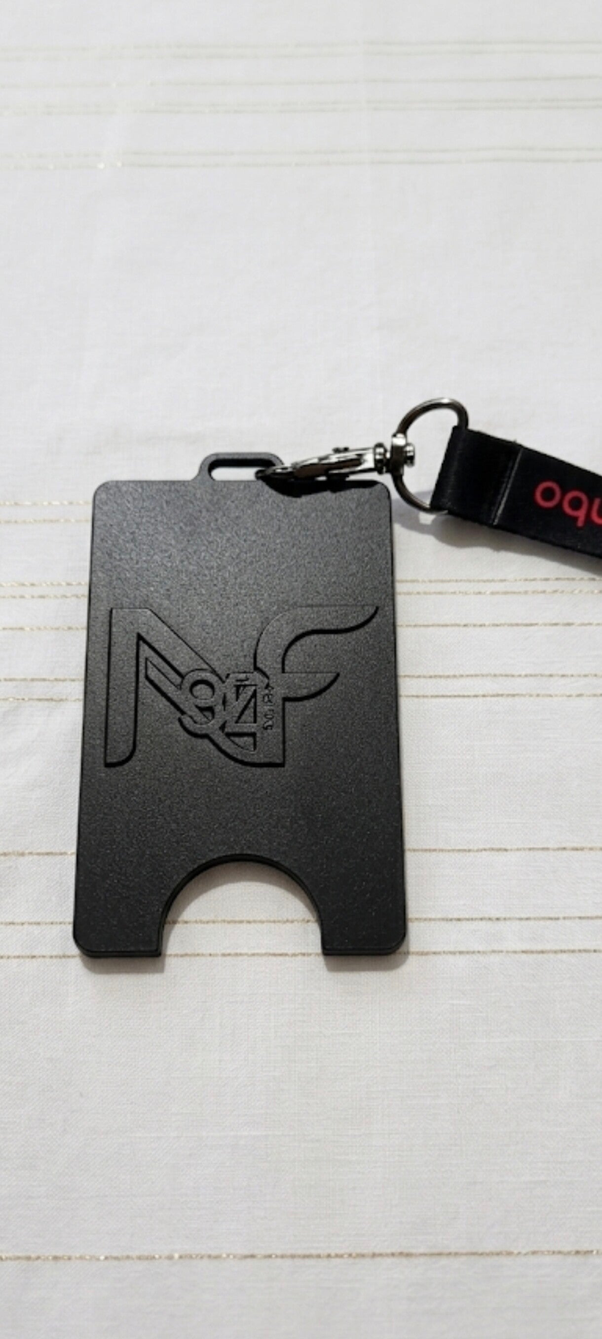 Portabadge Custodia Rigida per Carte e Badge NF3D