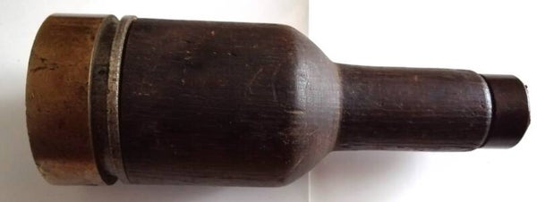 Outil de la vigne, REFOULOIR DE TONNELIER