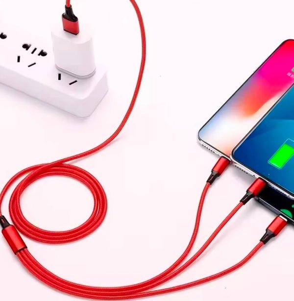 3-in-1 USB Oplaadkabel – 3 Apparaten Tegelijk Opladen 🔋
