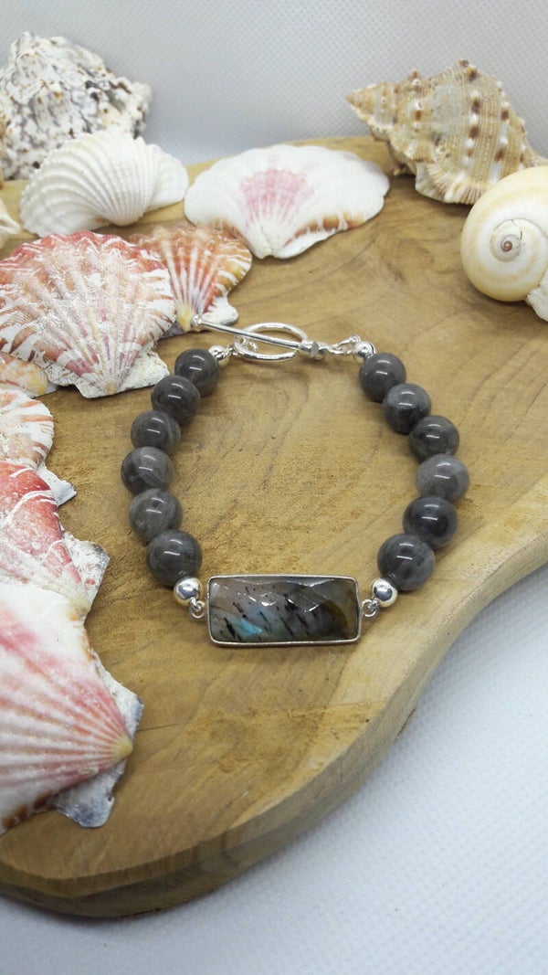 Armband van Labradoriet met een 925 sterling zilveren kapittelslotje met Labradoriet