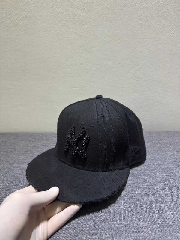 NEW ERA BLACK CUSTUM