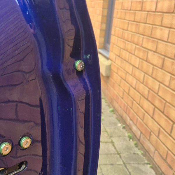 Abarth 500 595 695 / Fiat 500 Door lock cover bolt