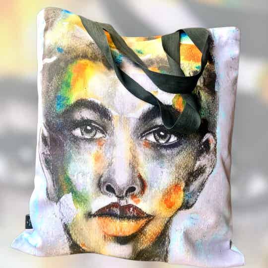 ✨ Tote bag ‘Golden Gaze’ – Dubbelzijdig bedrukt & duurzaam