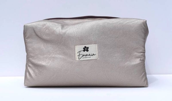 Trousse de Toilette XL en Cuir Blanc