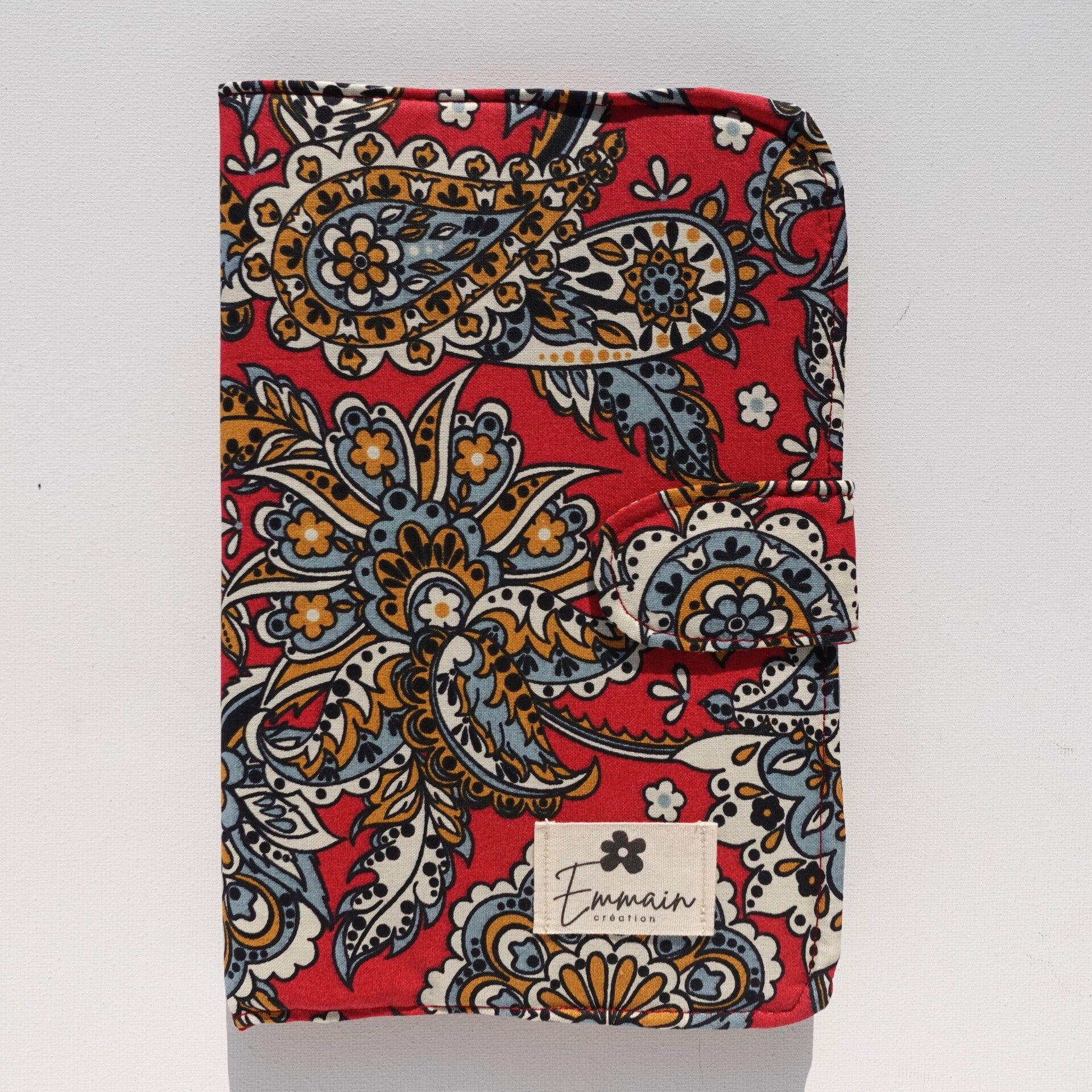 Protège Carnet de Santé Rouge Éclat