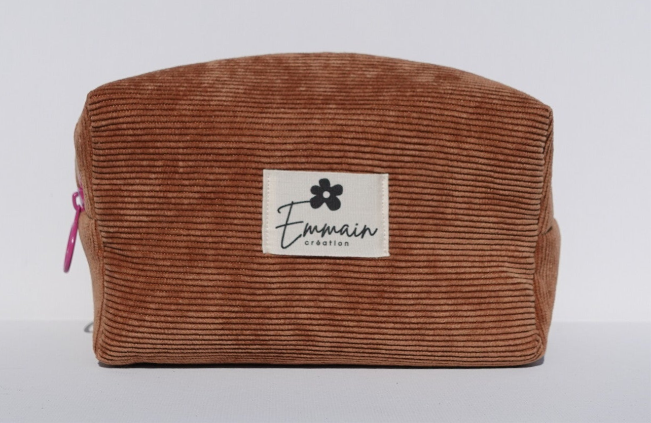 Trousse de Toilette en Velours Camel