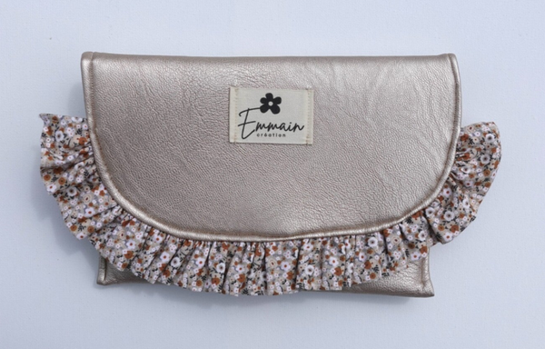 Pochette à froufrous en Cuir Beige