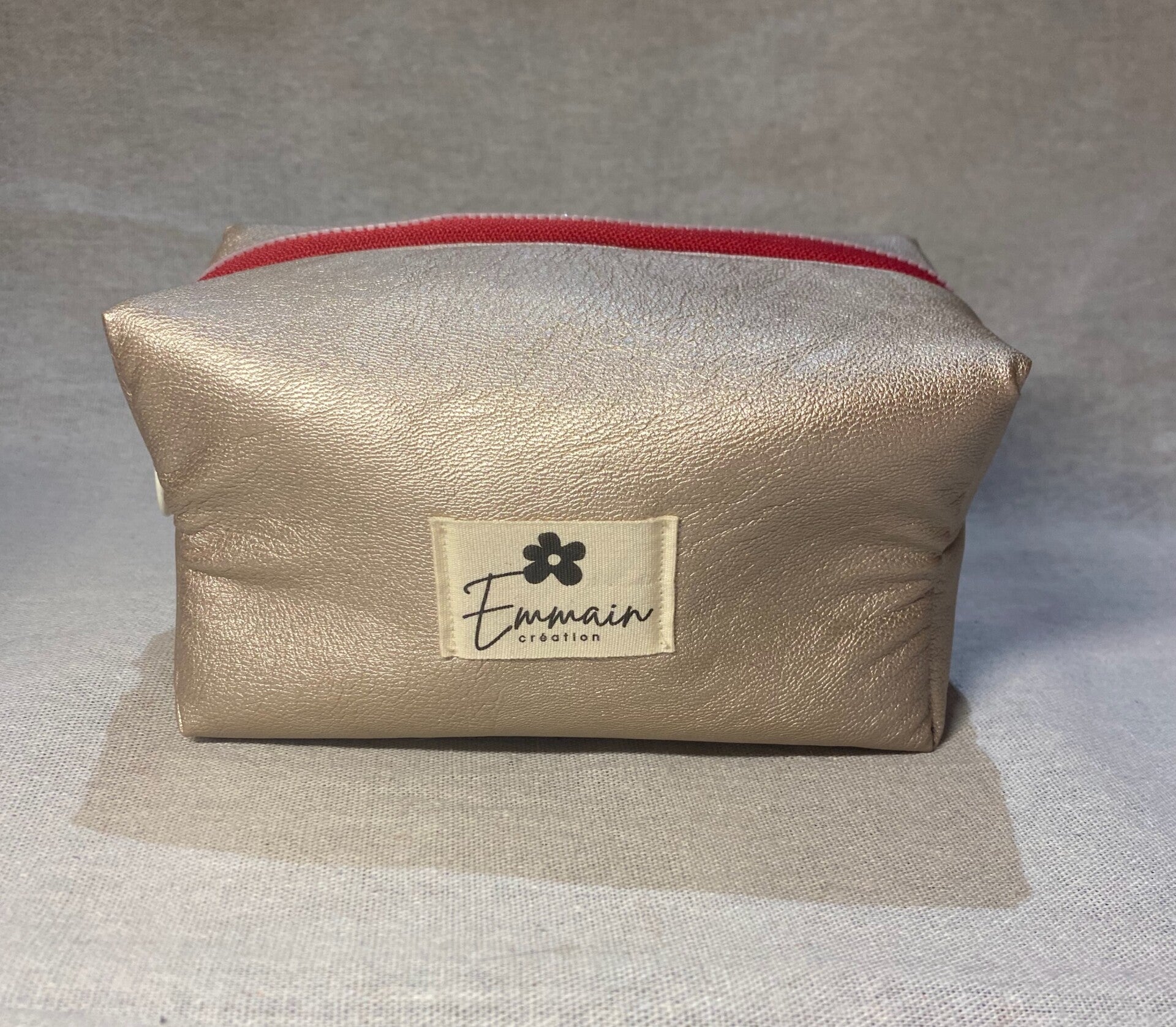 Trousse de Toilette en Cuir Blanc