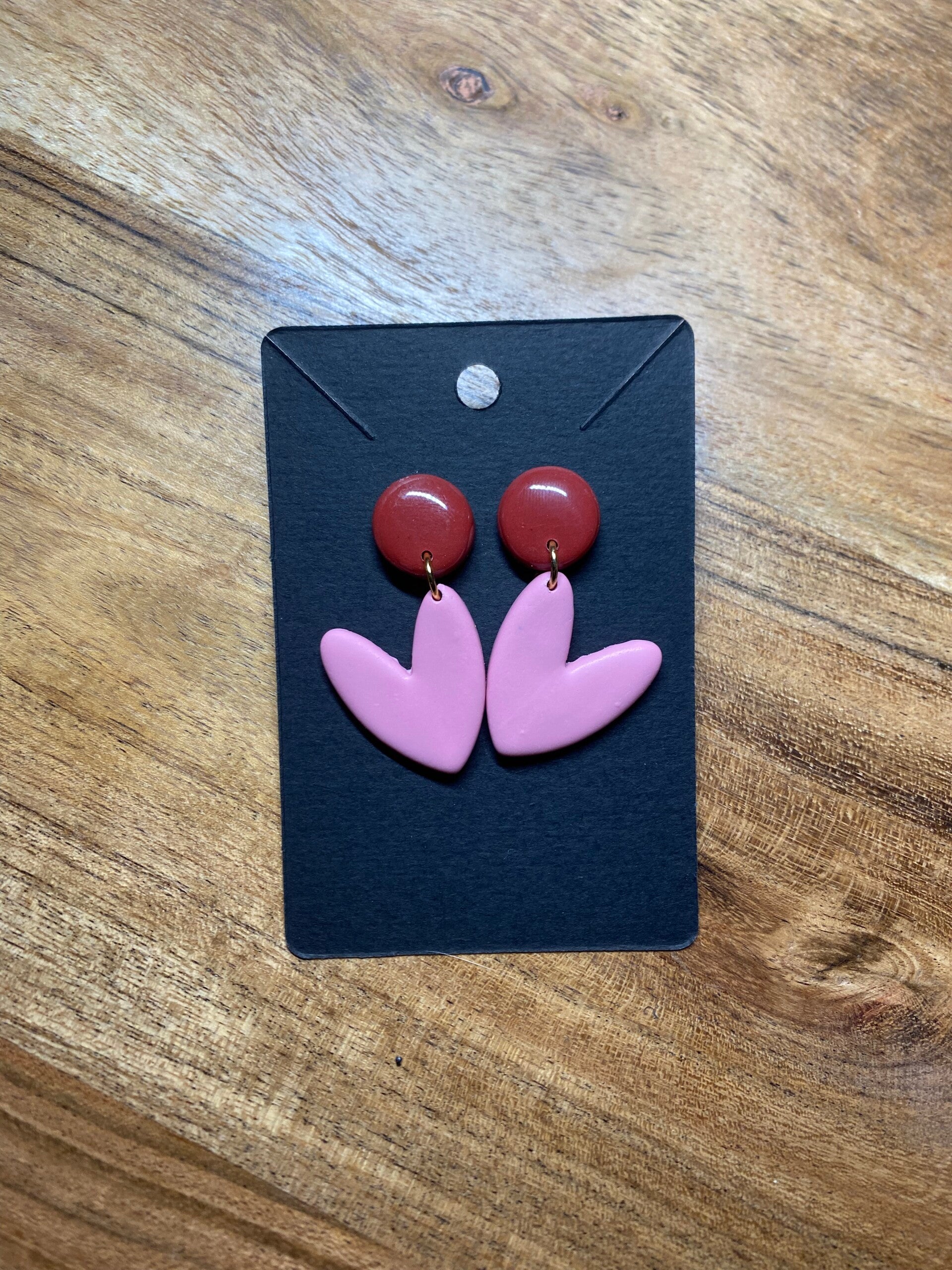 boucles d’oreilles cœur suspendu