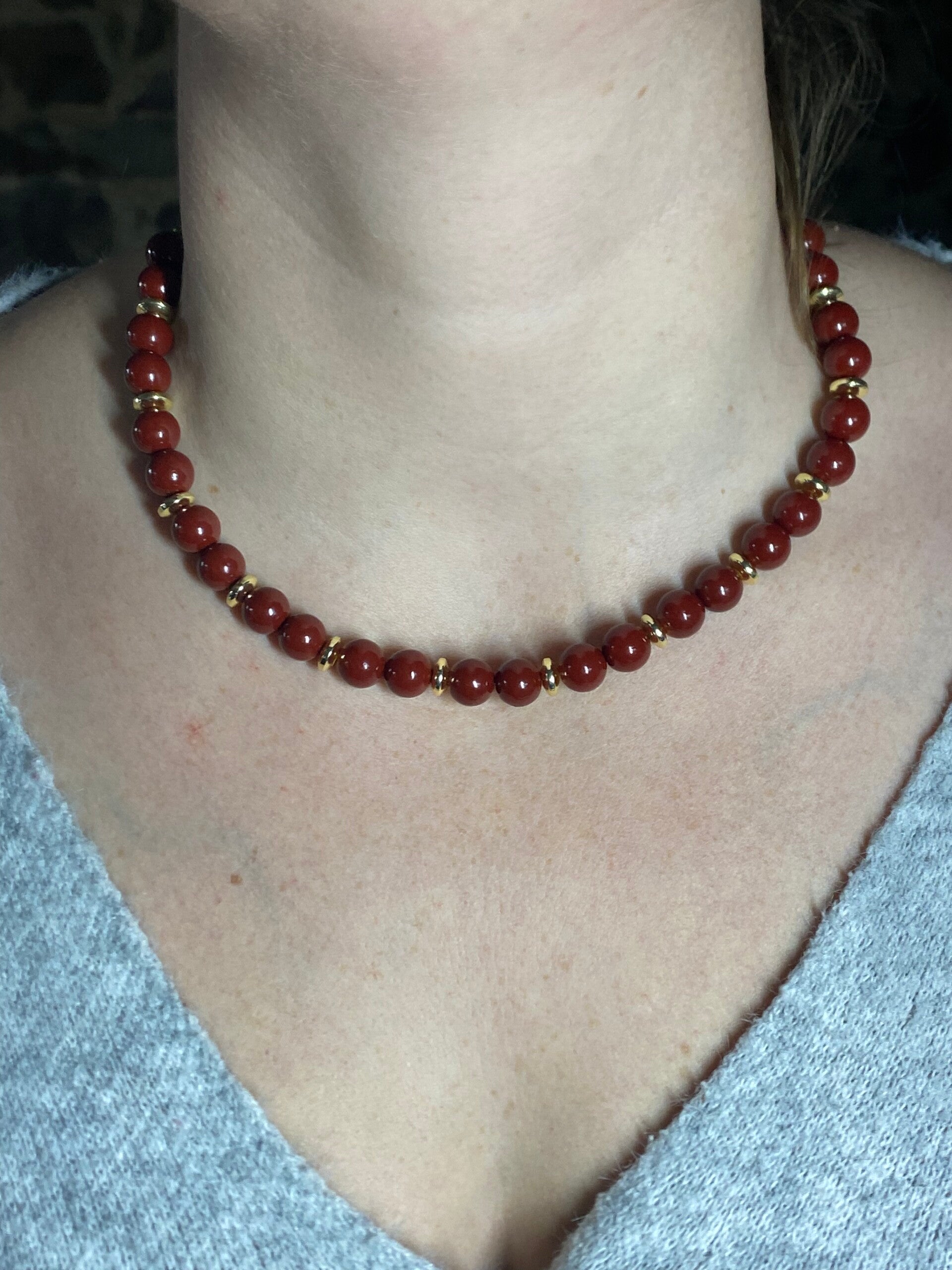 Collier Bordeaux doré