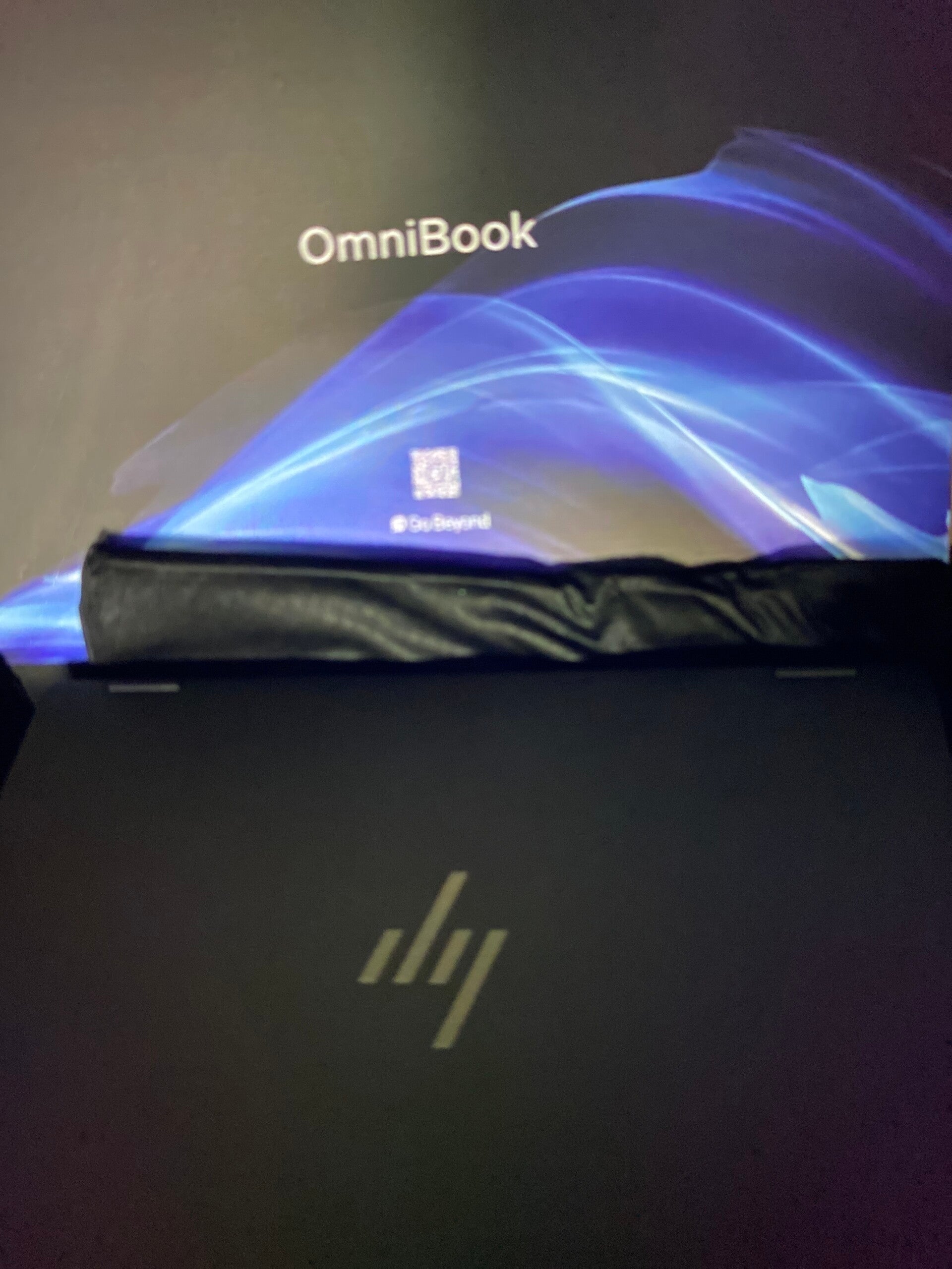 Hp omnibook 2-1 flip laptop