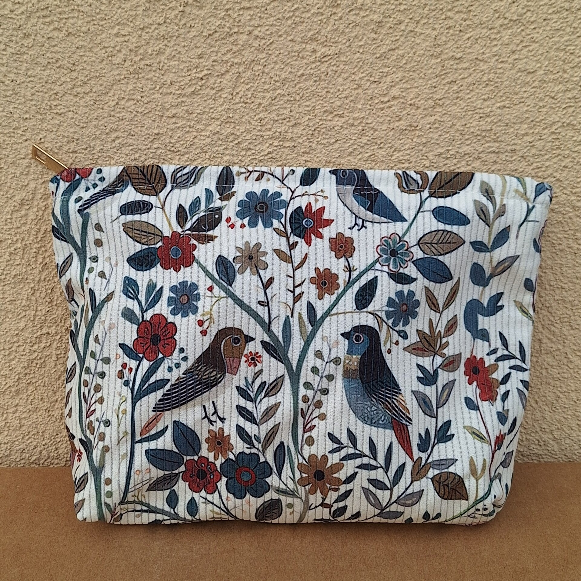 OPBERGTAS voor schoonheidsprodukten in corduroy, motief vogels en bloemen