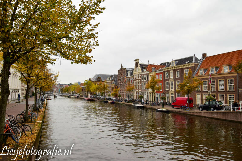 Leiden9-10-2021OudeVest-OudeSingel.jpg