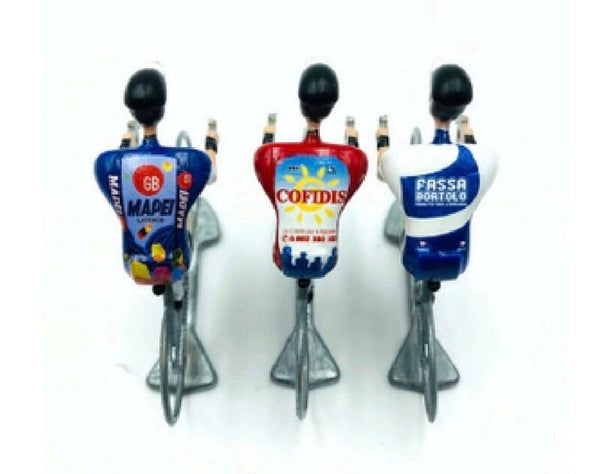 Cycling hero's Vandenbroucke