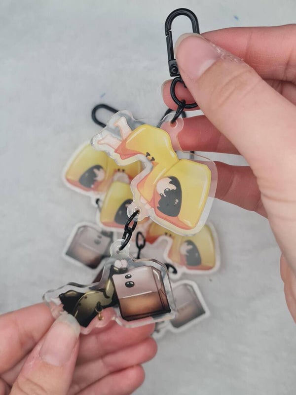 LN inspired Connected Keychains (Six and Mono, Low and Alone)