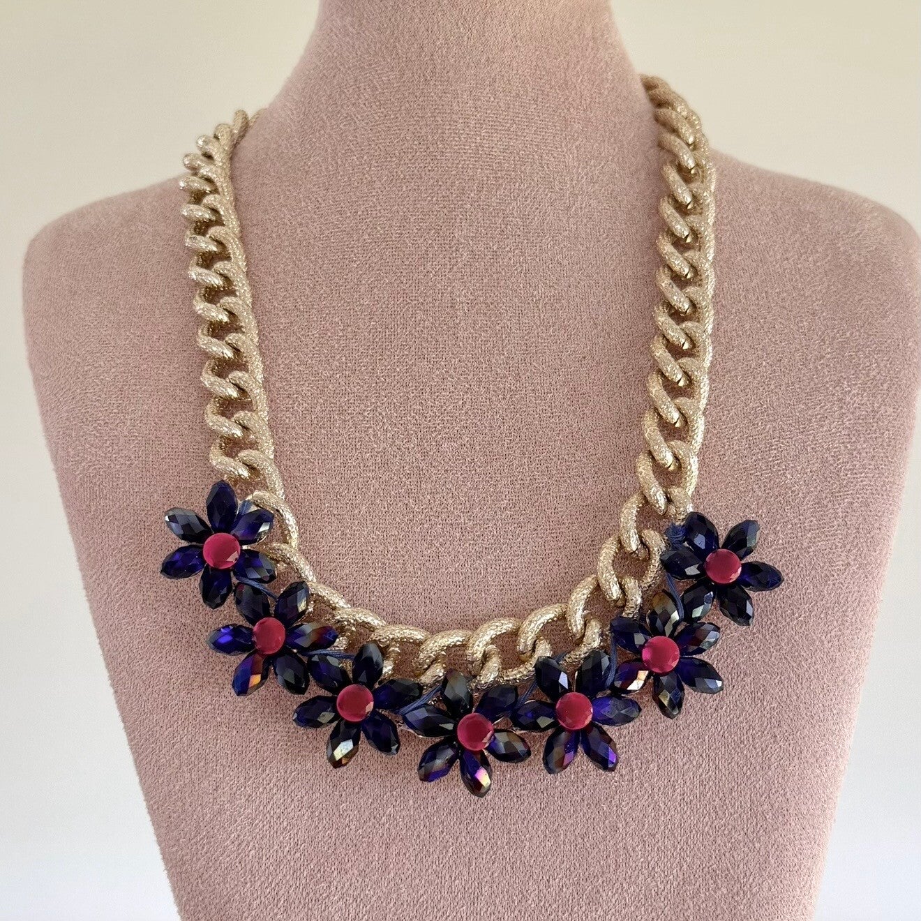 Anastasya necklace