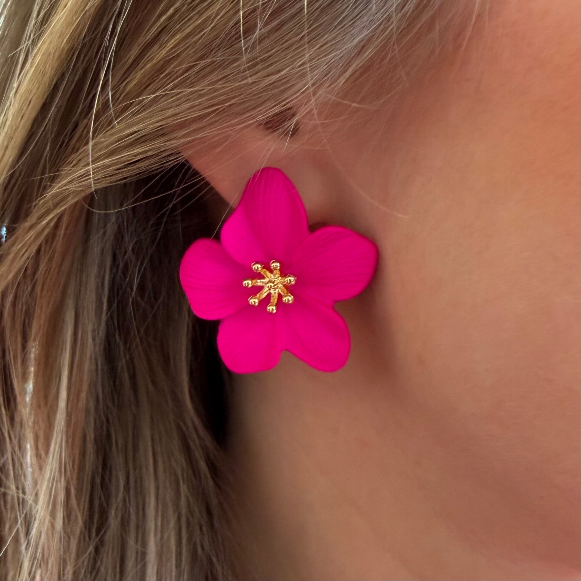 Lola earrings fuchsia