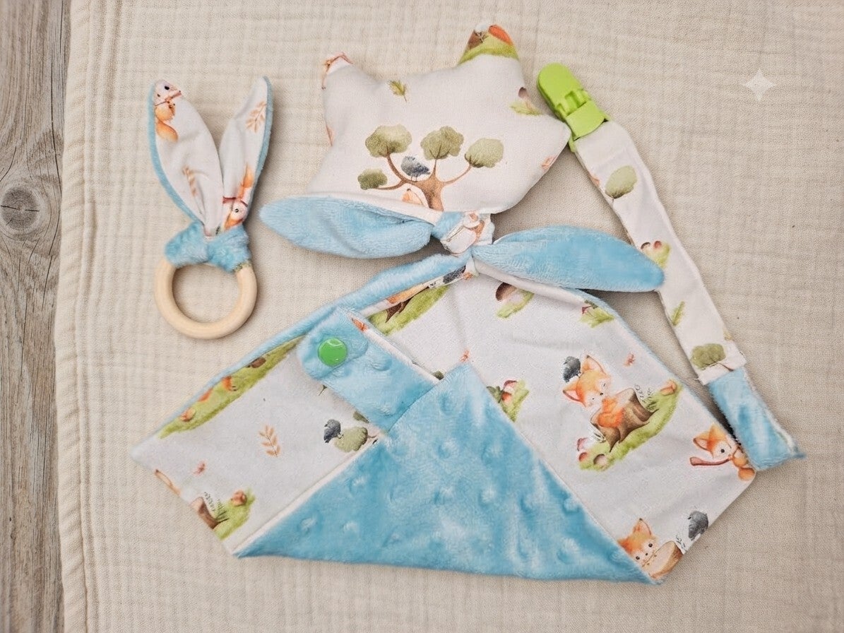 Lot Doudou , attache-tétine et hochet Renard