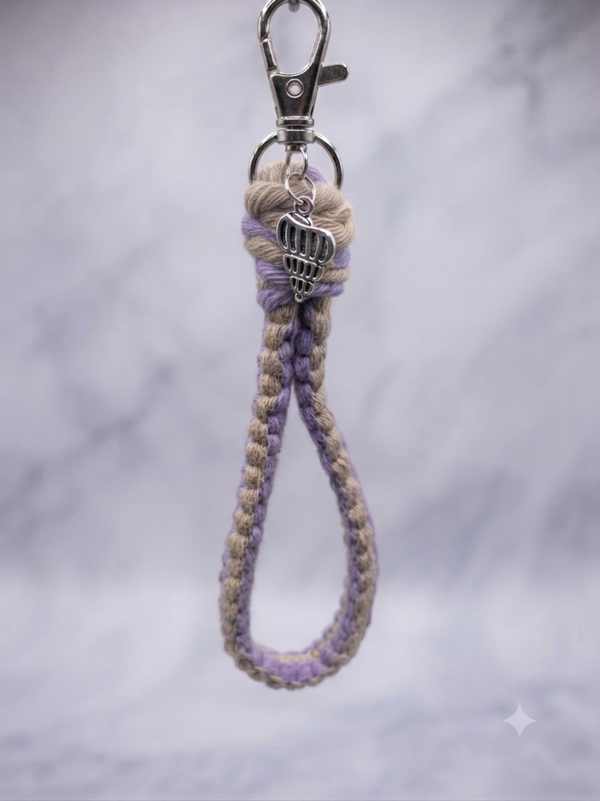 Porte clés en Macramé Marron/ violet