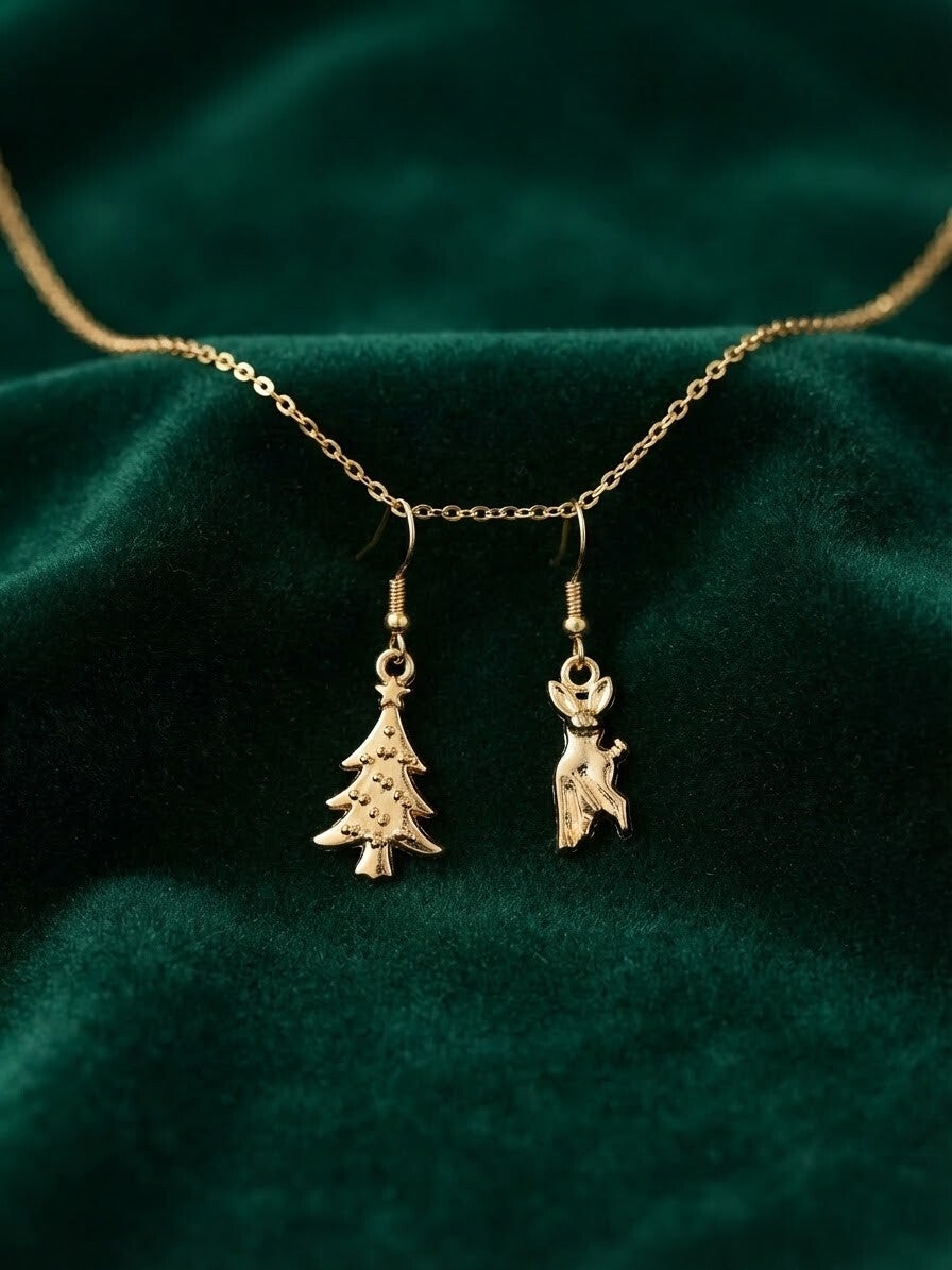 Boucles d'Oreilles Dépareillés Noël