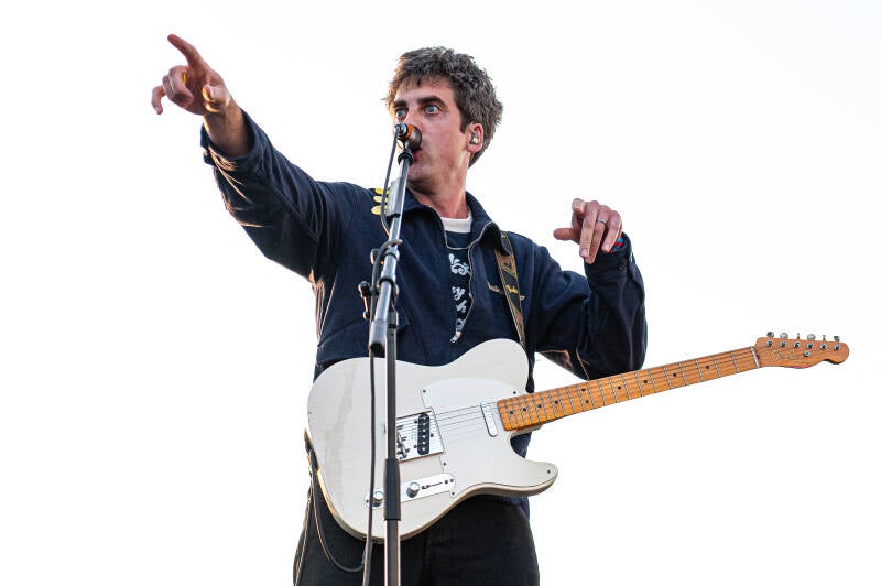 Esme Brigden Photos • Circa Waves