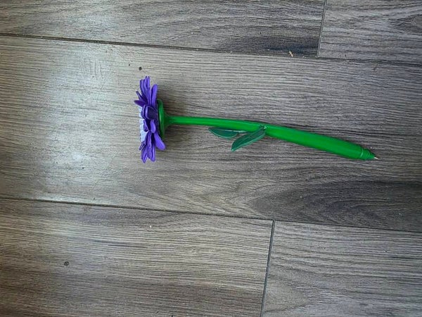 Purple sunflower ink pen
