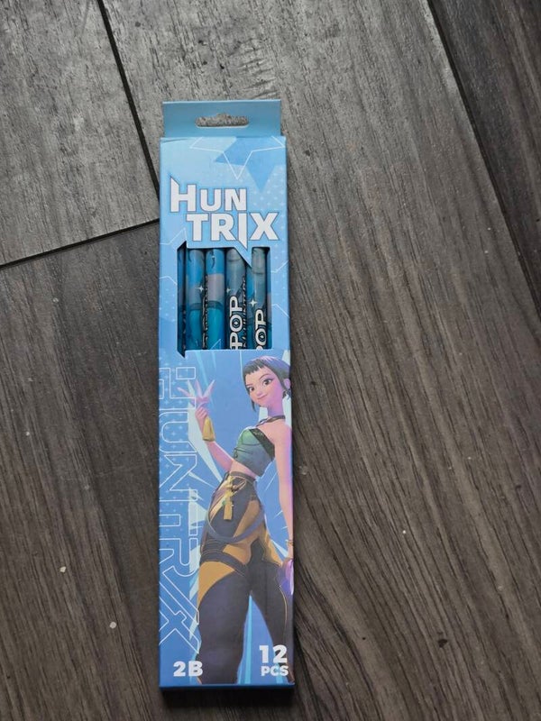 12 piece K-pop blue star pencils