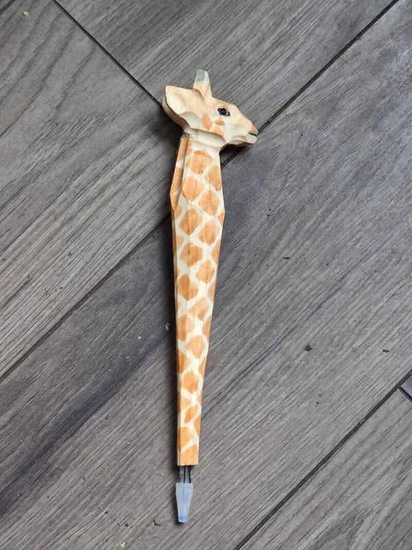 Wooden giraffe ink pen
