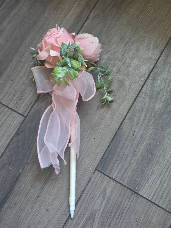 Pink Rose Pink Scarf ink pen