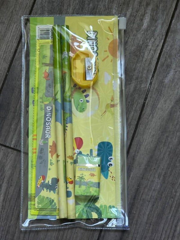 Dinosaur themed stationary set