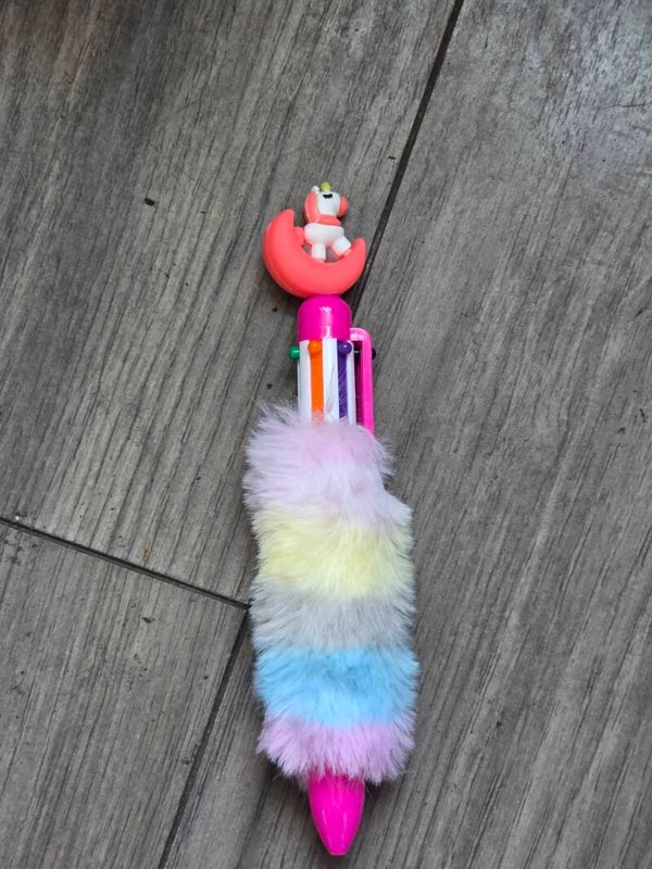 6 in 1 multicolored fluffy fur ink pen - Orange moon dog theme