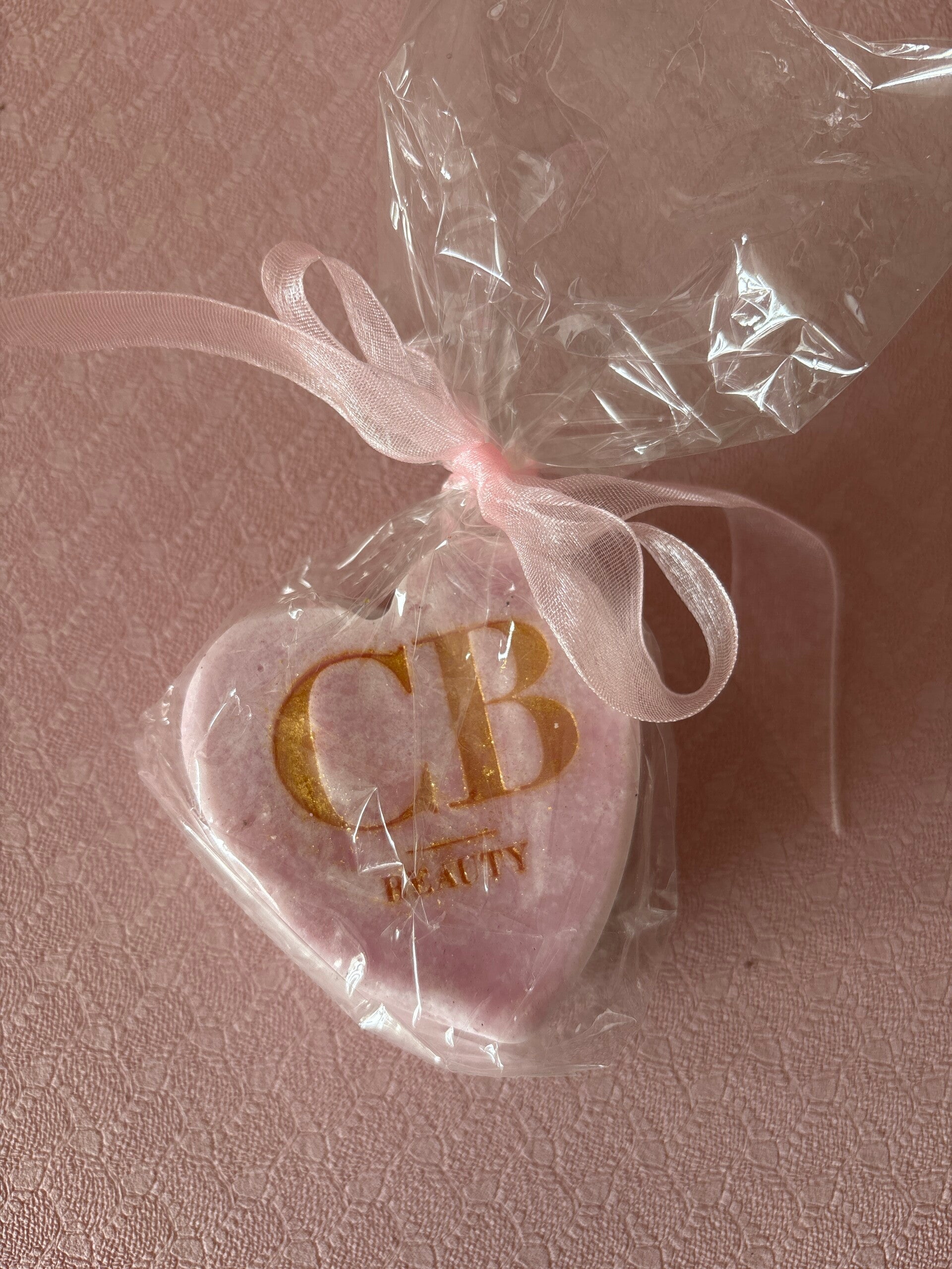 Glow Heart Cleanser