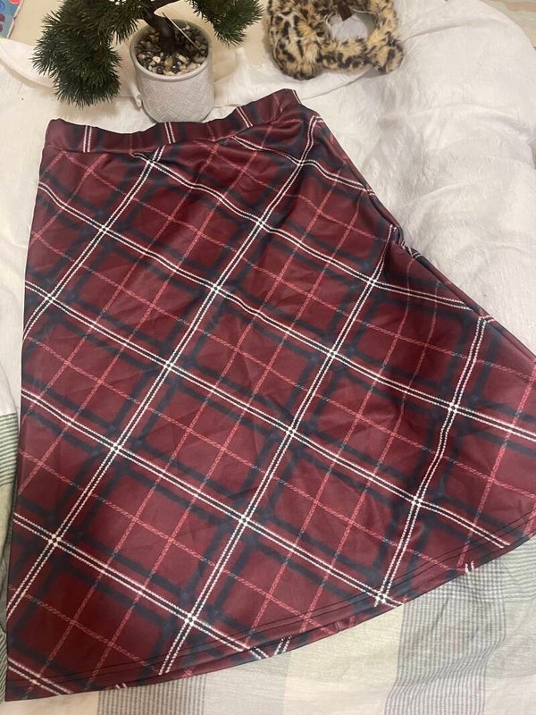 Red plaid large satin style women’s skirt