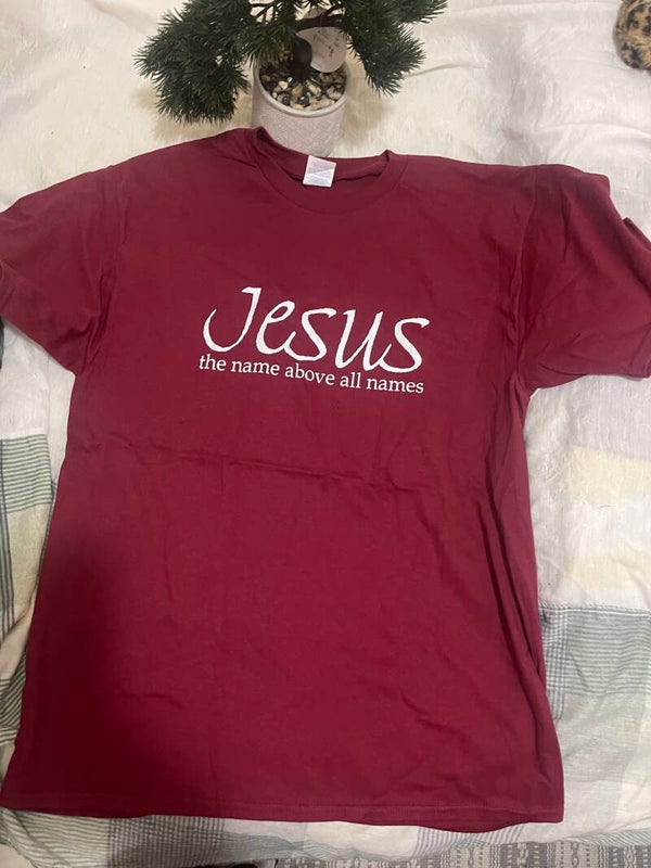 Red large female short sleeve t-shirt