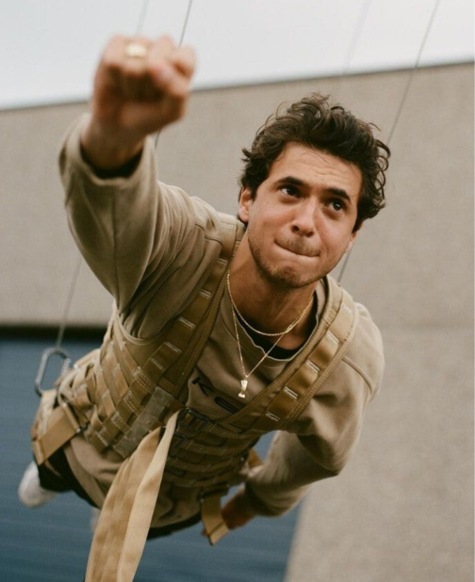 BestSellerBoy Written by : Robert Alberdingk Thijm & Mano Bouzamour Author of the book ; Mano Bouzamour  Director : Norbert ter Hall   Collaboration : American television production company CBS Studio's  & AVROTROS Bestseller Boy will debut on NPO’s Avrot